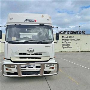 2016 - Nissan UD QUON GW 26 450 Double Axle Truck - Excellent condition