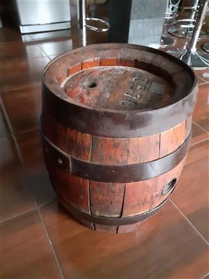 WOODEN CONTAINER