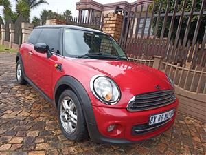 Call Haroon on Cars for sale in Lenasia