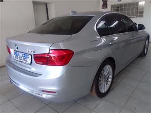 2018 BMW 320i 3 series AutoSilver Cool ServiceBook Motorplan 90000km