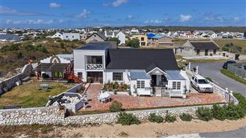 Charming Home with Multiple Living Options