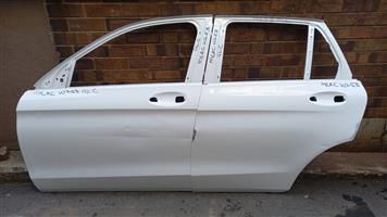 MERC W253 GLC LEFT HAND DOORS