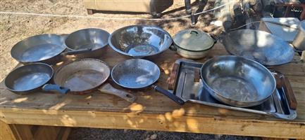 Pans 