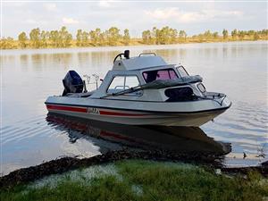 Sportman Boat : immaculate condition