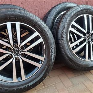 X350D MERCEDES SUV OEM 19INCH MAGS AND TYRES