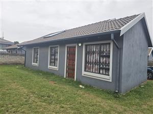 Stunning 3-bedroom freestanding home - perfect for family living and entertainment