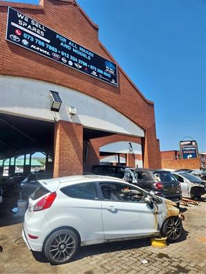 FORD FIESTA ST 1.6T ECOBOOST GDTI 2014 - STRIPPING FOR SPARES