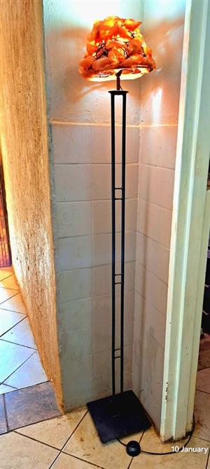 Standing Lamp with foot-switch