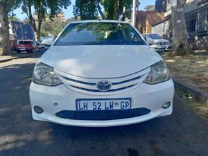 2014 Toyota Etios sedan 1.5 Manual Petrol White, 86000kms