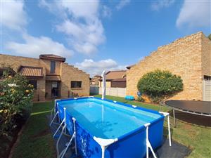 Cluster For Sale in Kibler Park