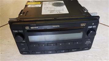 Toyota Hilux Head Unit with CD Player 86120-0k360