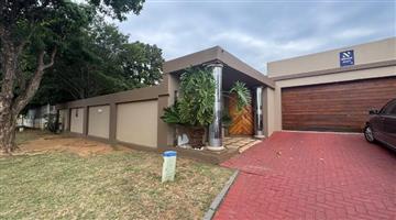 House For Sale in Evans Park