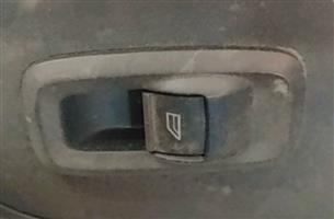 FORD FIGO LEFT FRONT WINDOW SWITCH  FOR SALE