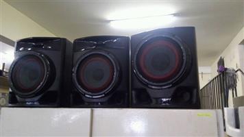 lg xboom 720w