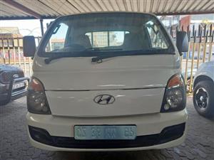 HYUNDAI H100 2.0 2012 WHITE MANUAL DIESEL