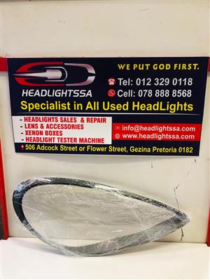 Porsche Panamera right side headlight replacement lens (2011-2015)