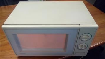 Mercury 28L Microwave Oven