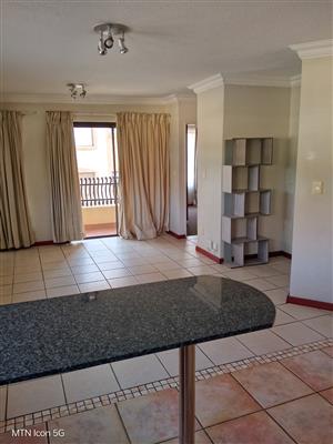 Upmarket 2 bedroom apartment in popular estate 