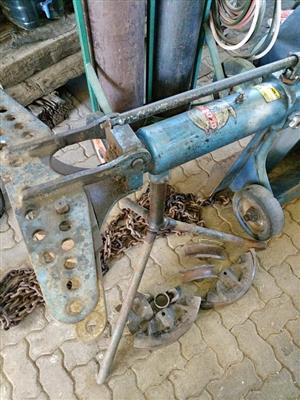 HYDRAULIC PIPE BENDER FOR SALE 