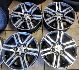 17inch Toyota Hilux/Fortuner mags set
