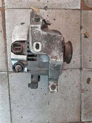 Toyota corolla professional 1.3 Alternator