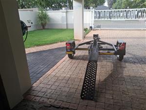 2024 Single Selfloading trailer for Adventure or racing bike-immaculate conditio