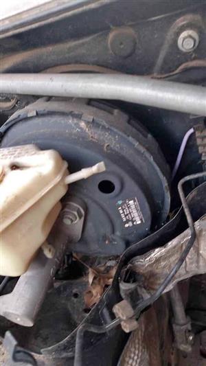 Audi Q7 brake booster
