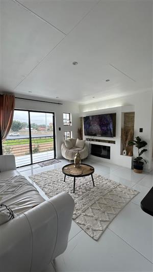 Investor’s Dream  Luxury Two Bedroom Apartment Ideal for Airbnb or Executive Rental