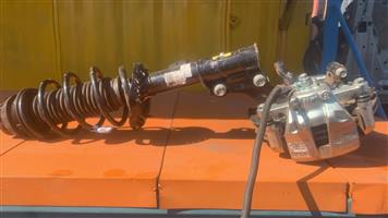 2023 Hyundai i10 grand left shock absorber & hub with calliper