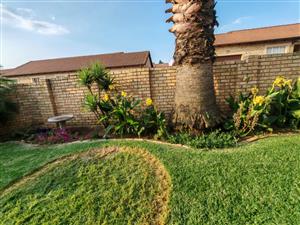 2 Bedroom Townhouse for Sale in Sasolburg ext 11