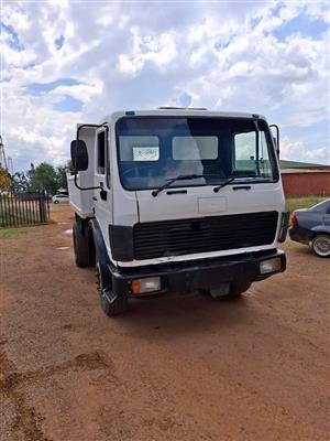 MERCEDES BENZ 6CUBE TIPPER