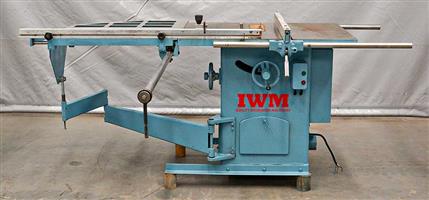 Table Saw With Sliding Table
