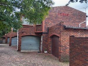 Cluster For Sale in Forest Hill