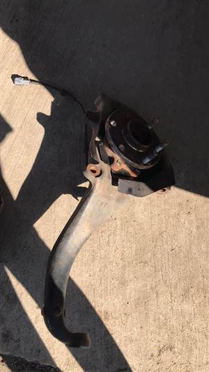 Hub Nissan Pathfinder Navara