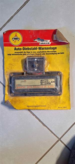 Vintage German Auto Elektrik Auto-Diebstahl-Warnanlage (car anti-theft alarm system).