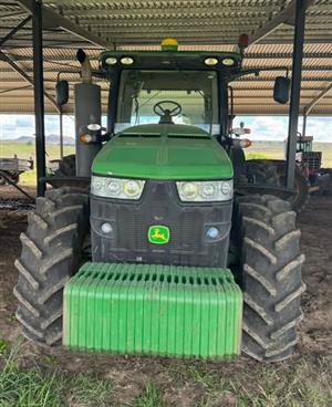 John Deere 8270R (00613)