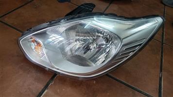 Ford Figo Headlight