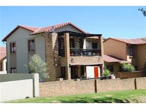 3 Bedroom House to rent River Bushwillow Estate Ruimsig Roodepoort R18 500.00