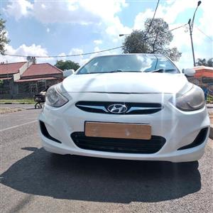 2015 Hyundai accent 1.6