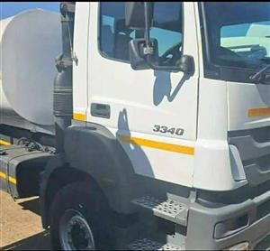 2015 MERCEDES BENZ,  AXOR,  3340 WATER TANKER TRUCK