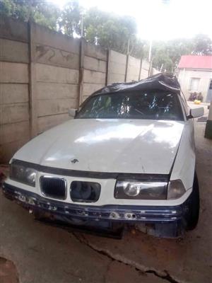 BMW 3 series E36 328i convertible striping for parts/spares 