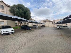 Apartment For Sale in Klippoortjie A H