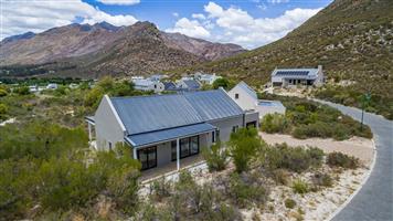 House For Sale in Montagu