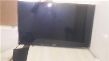 I'm selling my non working sinote. LED TV .model stl-32w4 