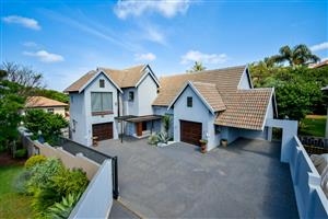 4 Bedroom House for Sale in Olympus AH