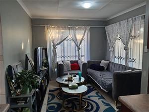 House For Sale in Soshanguve VV