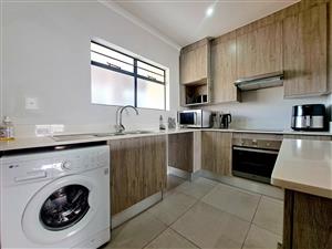 Modern air bnb ready lifestyle estate in prime location