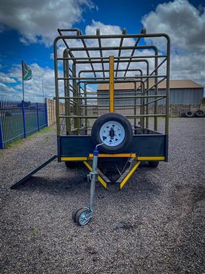 CATTLE TRAILER
