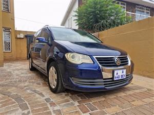 Used 2014 Volkswagen Touran 1.4TSI Highline