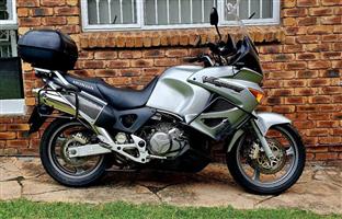 Very Clean HONDA VARADERO XL 1000CC